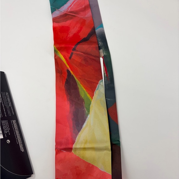 New Aveda .1 Phillip Lim Hair Scarf 23.5" Square-Limited Edition - Picture 7 of 7